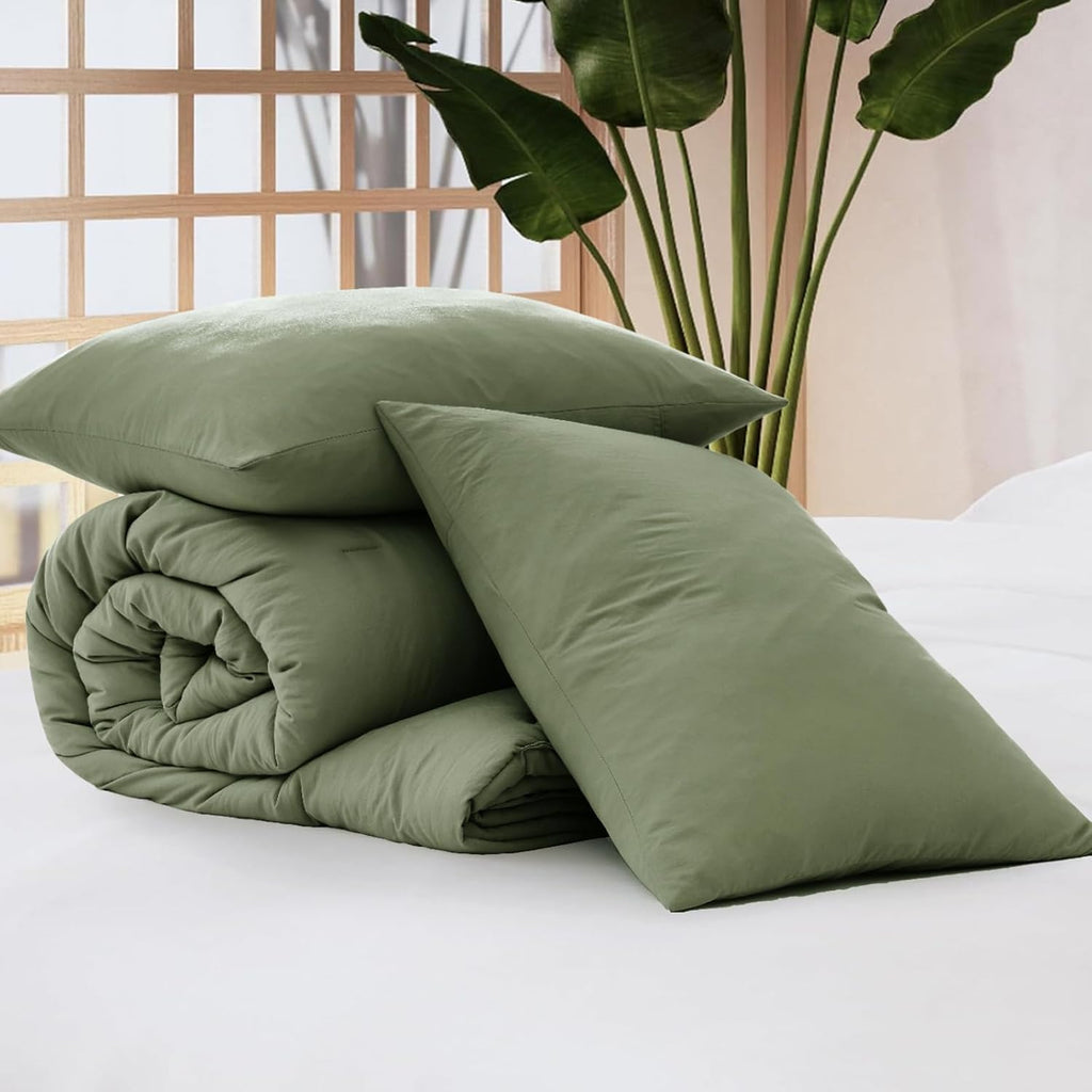 Amberspace Prewashed fabric 7-piece Bed in a Bag Comforter Set with Sheets