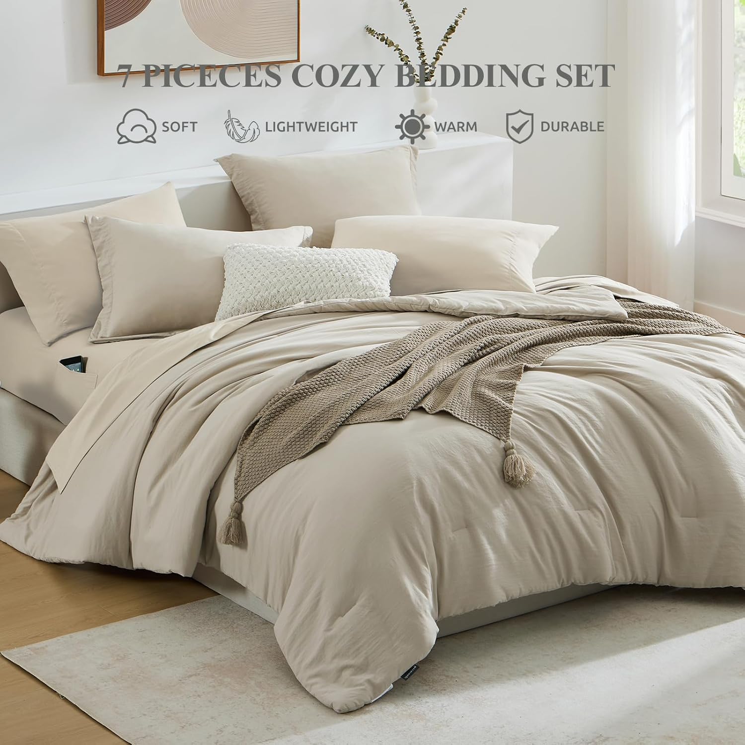 Amberspace Prewashed fabric 7-piece Bed in a Bag Comforter Set with Sheets