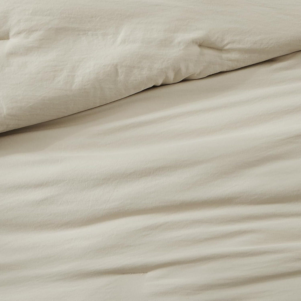 Amberspace Prewashed fabric 7-piece Bed in a Bag Comforter Set with Sheets