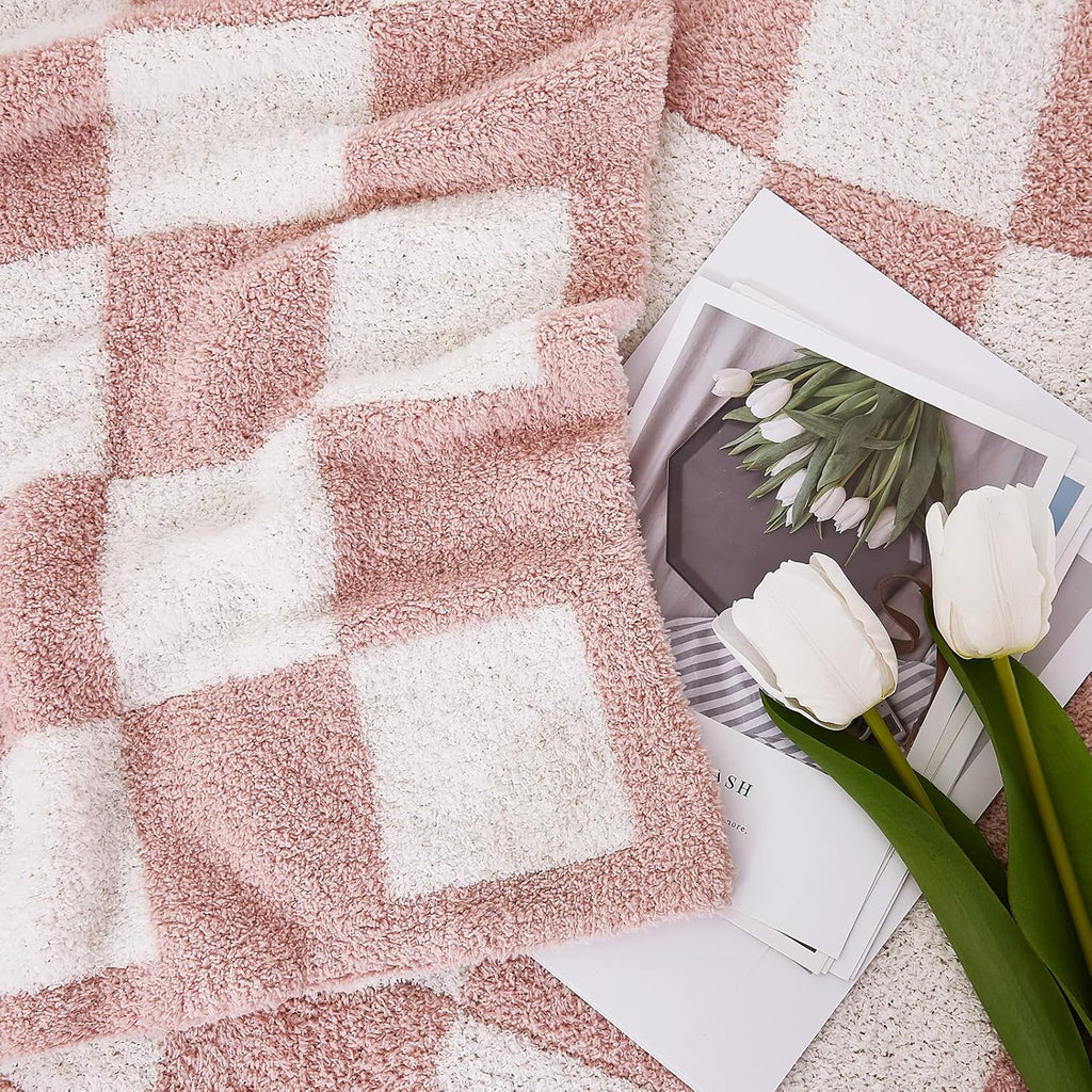 Amberspace Checkered Knit Throw