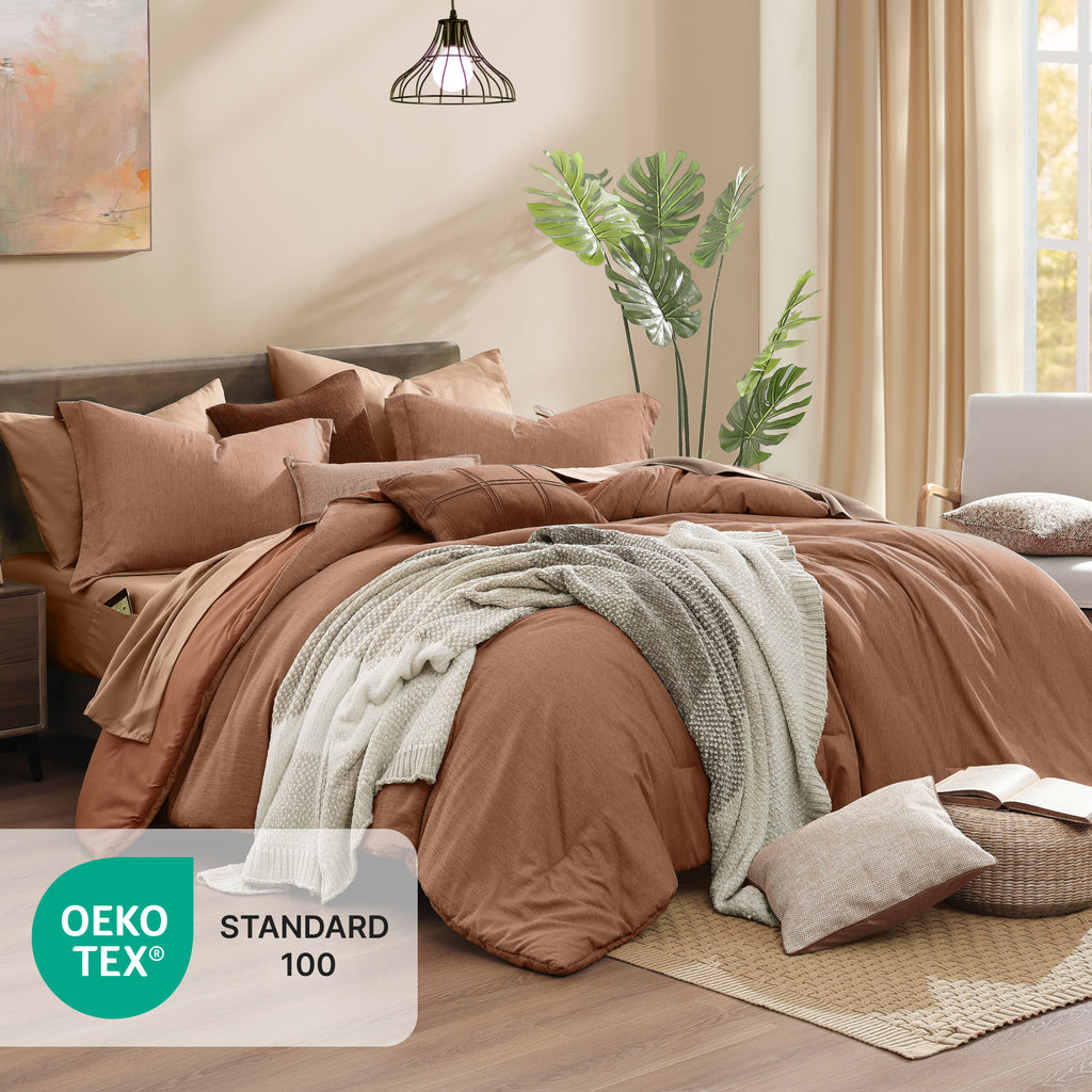 Amberspace Cationic Dyeing 7-piece Bed in a Bag Comforter Set with Sheets