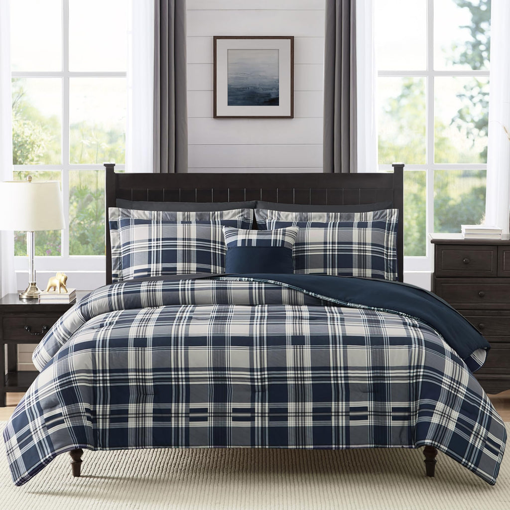 Amberspace Plaid Design Bed in a Bag Comforter Set with Sheets