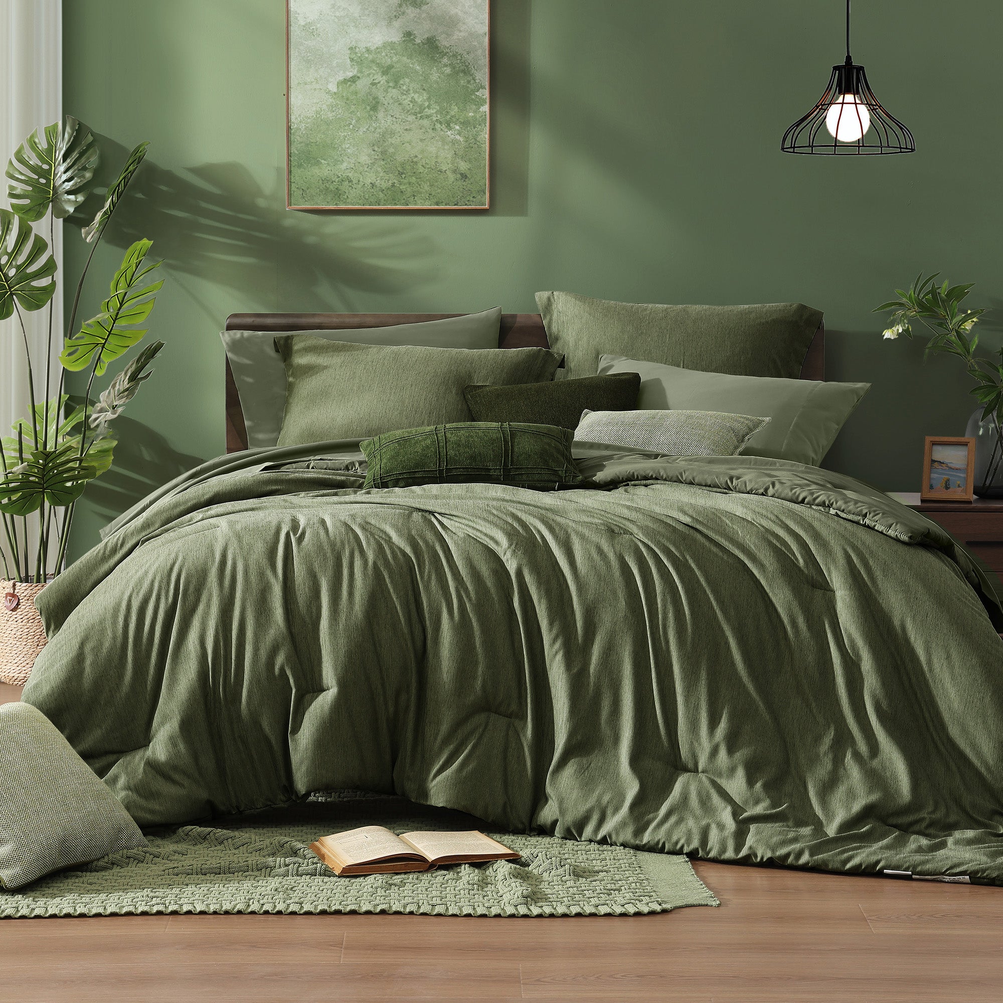 Amberspace Cationic Dyeing 7-piece Bed in a Bag Comforter Set with Sheets