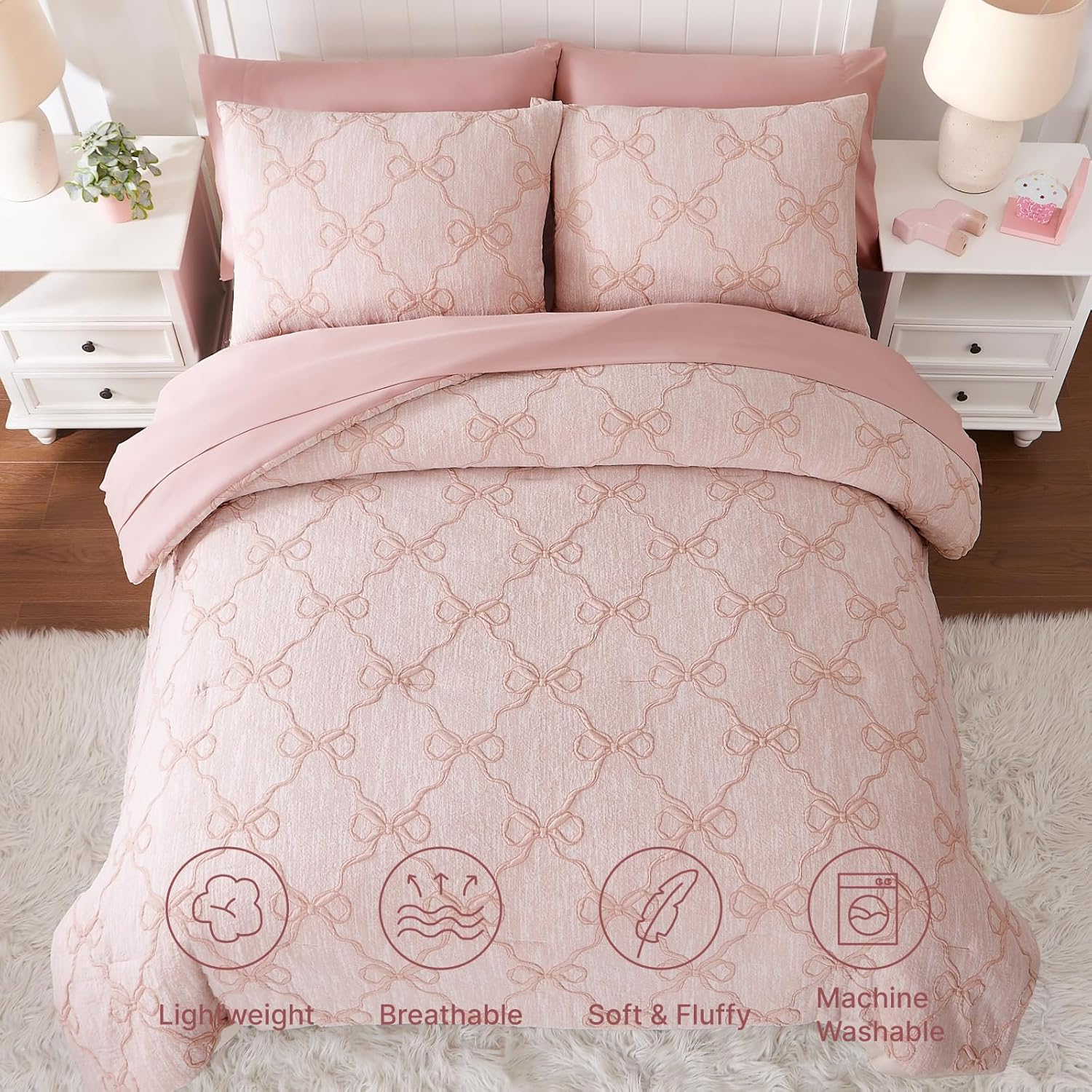 Amberspace Diamond Bow Design 5/7-piece Bed in a Bag Comforter Set with Sheets