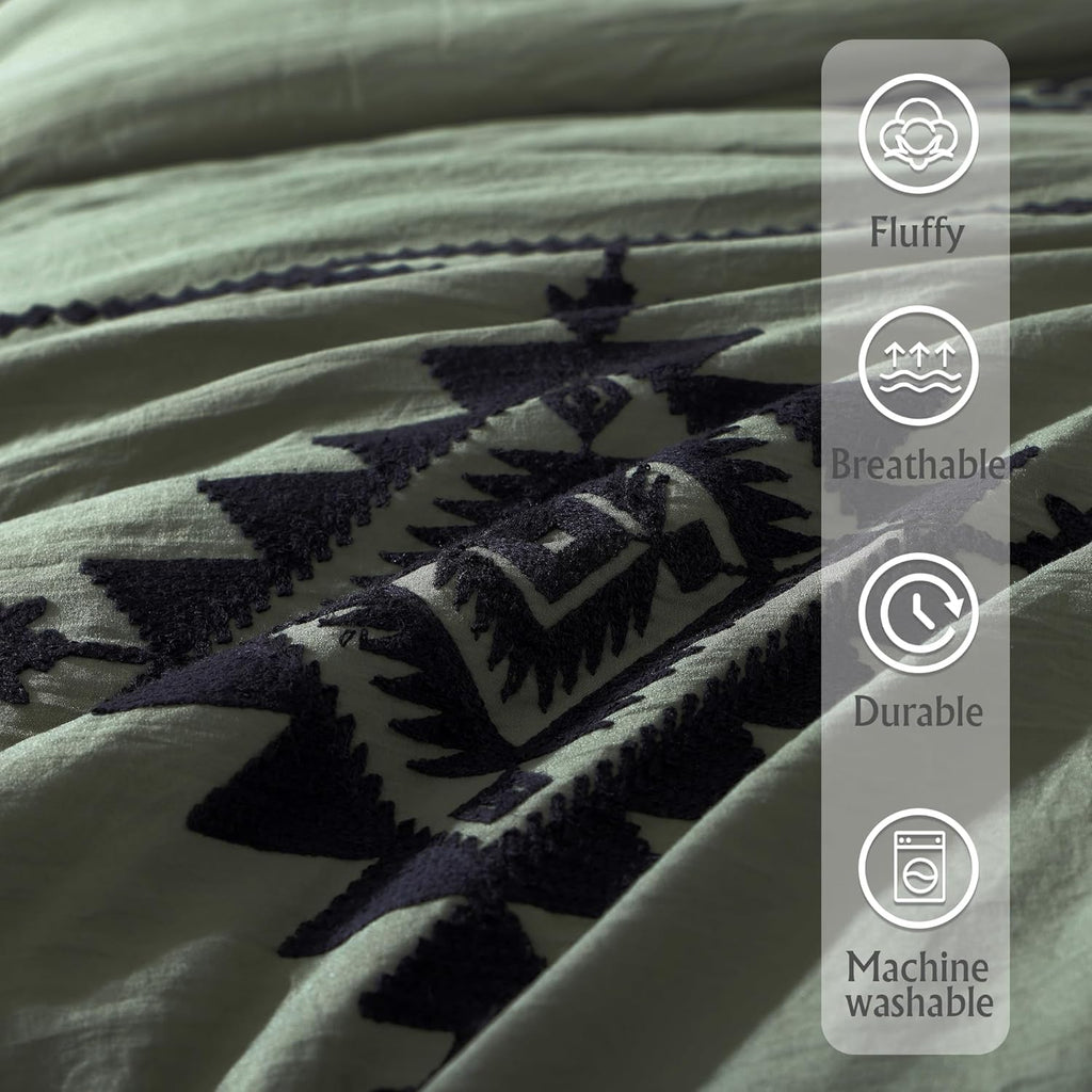 Amberspace Embroidery 7-piece Bed in a Bag Full Comforter Set with Sheets