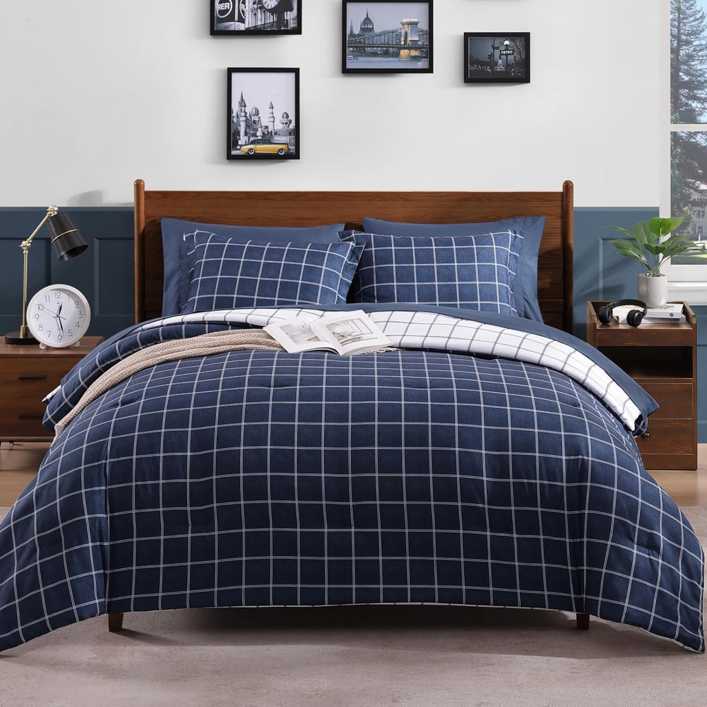 Amberspace Plaid Design Bed in a Bag Comforter Set with Sheets