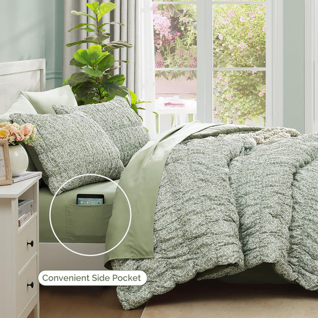 Amberspace Puff 7-piece Bed in a Bag Comforter Set with Sheets