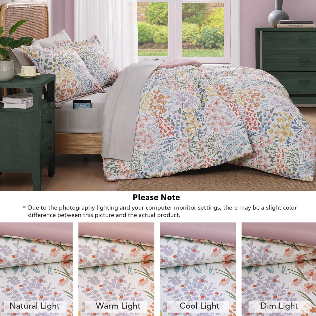 Amberspace Floral 7-piece Bed in a Bag Set with Sheets