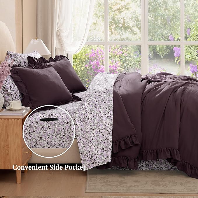 Amberspace Ruffle Design 7-piece Bed in a Bag Comforter Set with Sheets
