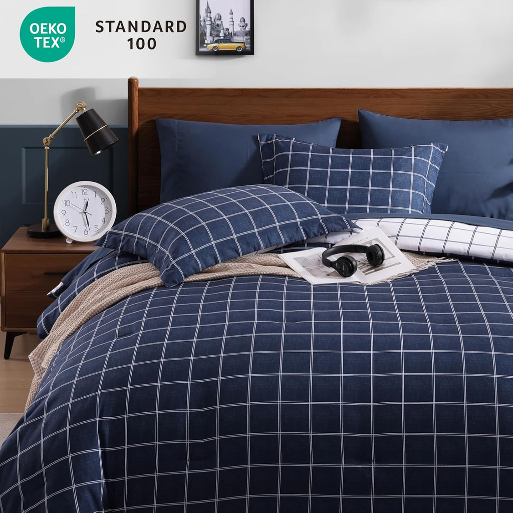 Amberspace Plaid Design Bed in a Bag Comforter Set with Sheets