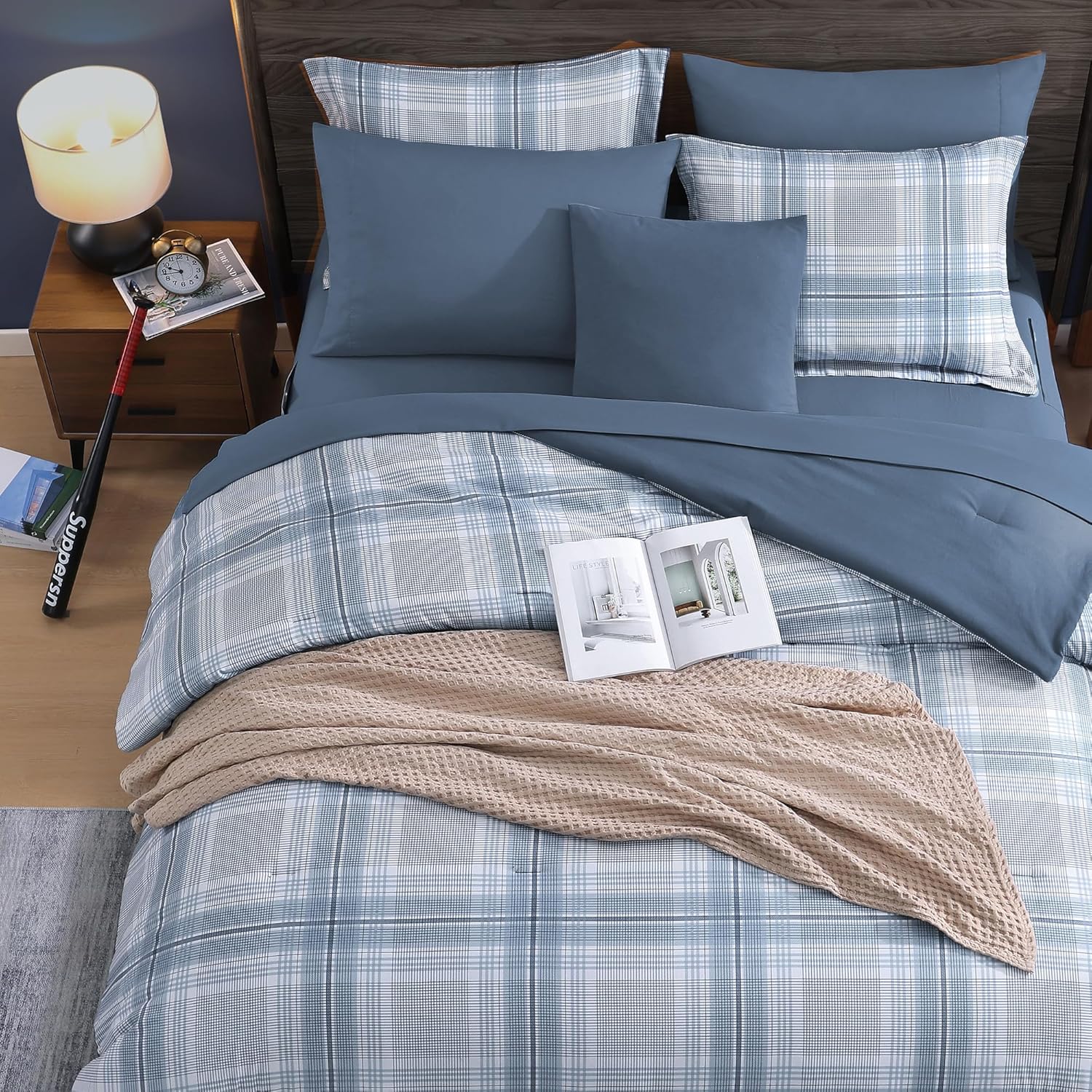 Amberspace Plaid Design Bed in a Bag Comforter Set with Sheets