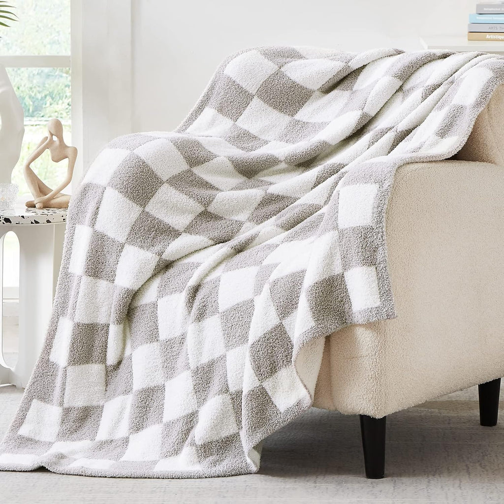 Amberspace Checkered Knit Throw
