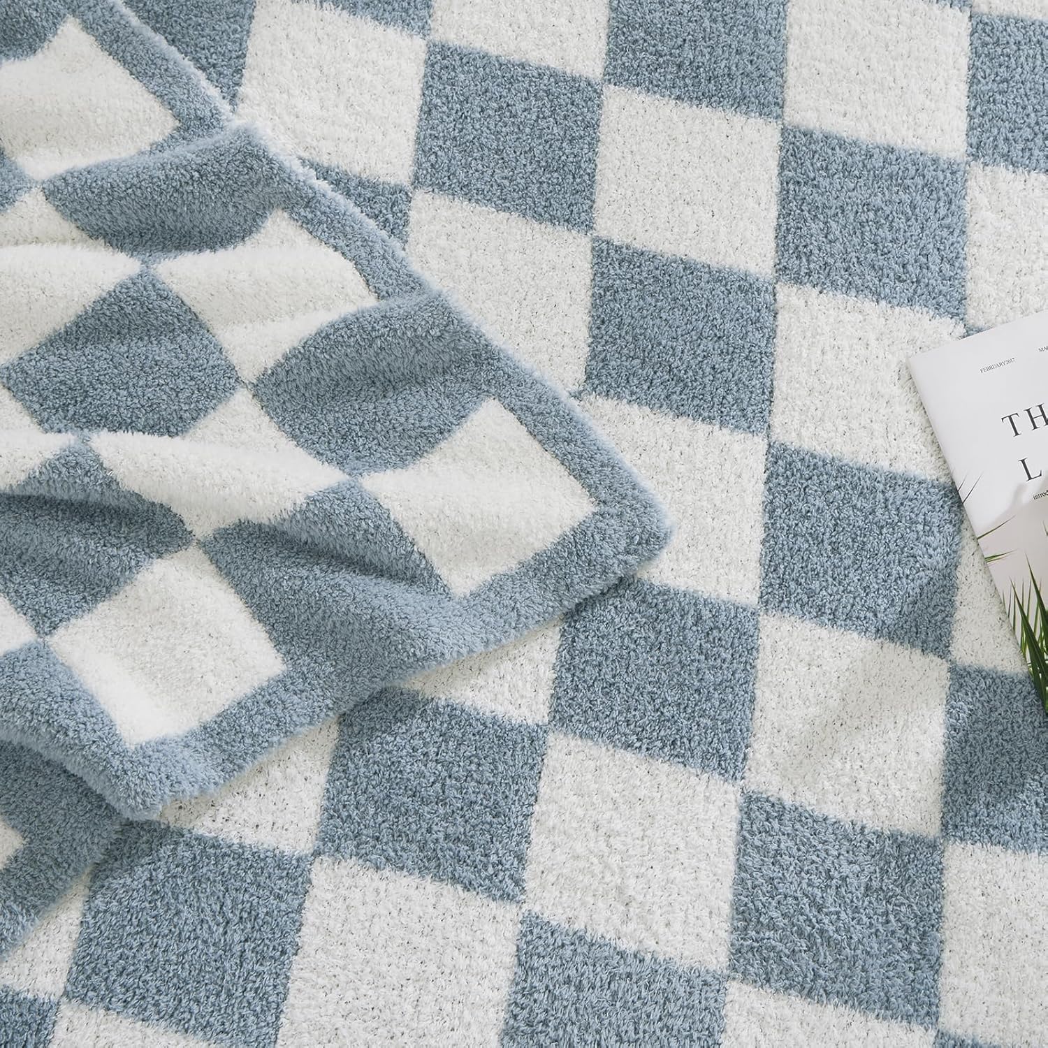 Amberspace Checkered Knit Throw