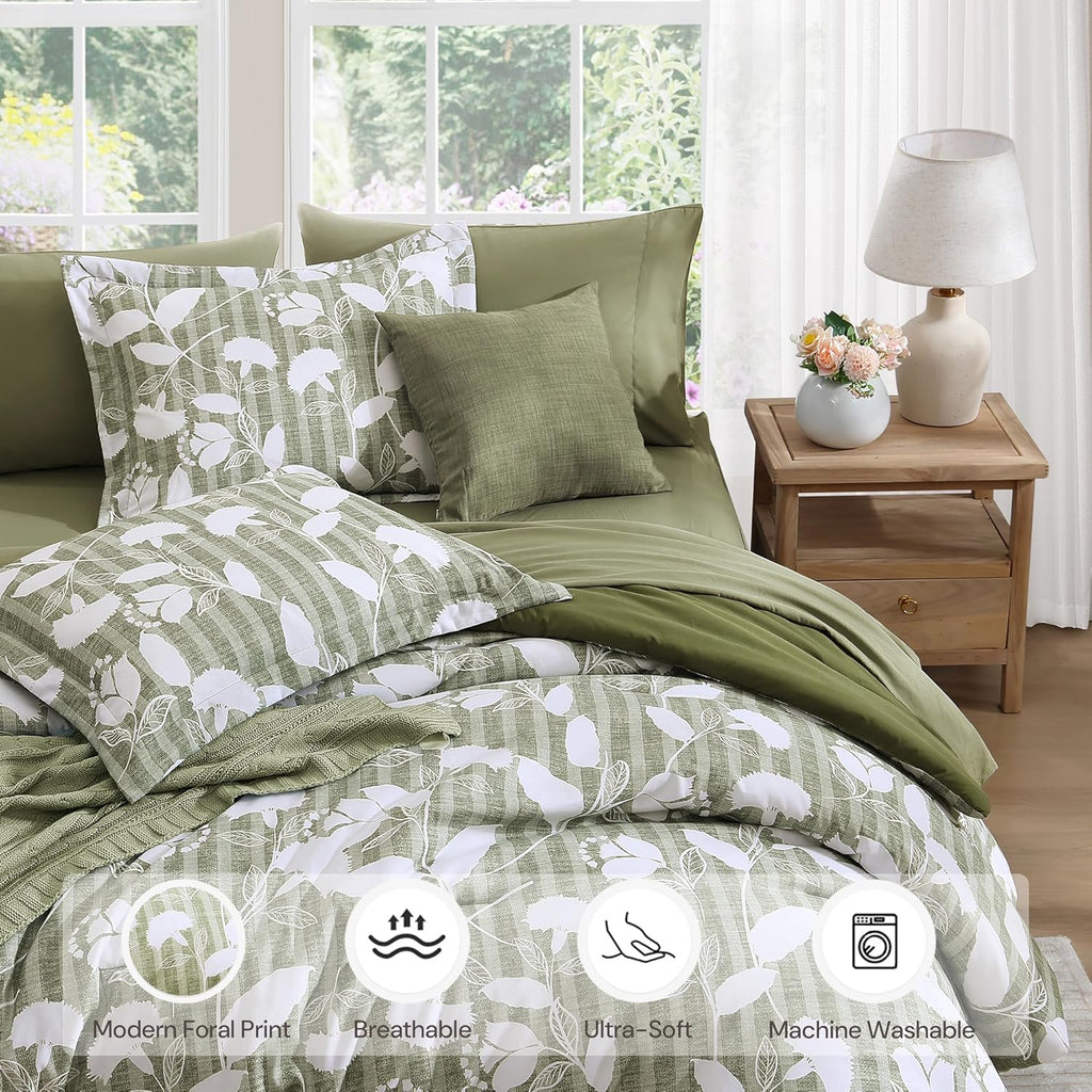 Amberspace Botanical Flowers Design 7-piece Bed in a Bag Comforter Set with Sheets