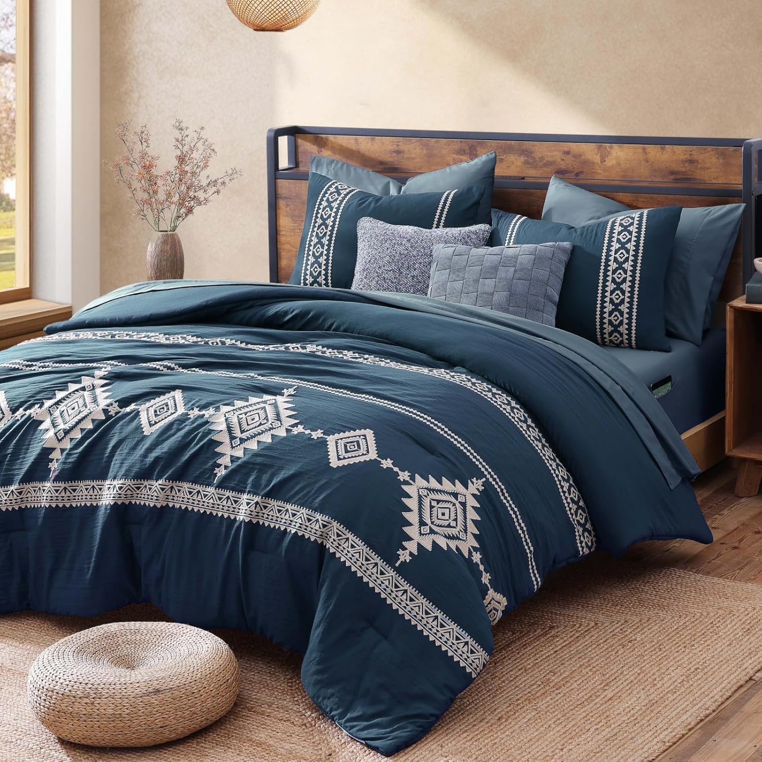 Amberspace Embroidery 7-piece Bed in a Bag Full Comforter Set with Sheets