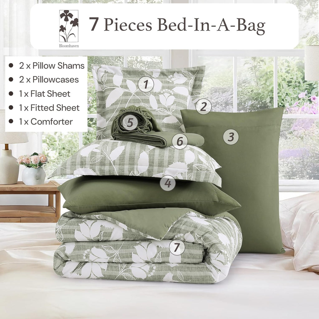 Amberspace Botanical Flowers Design 7-piece Bed in a Bag Comforter Set with Sheets