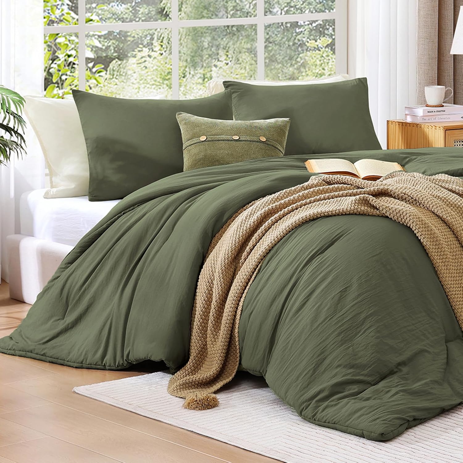 Amberspace Prewashed fabric 2/3-piece Bed in a Bag Comforter Set with Sheets