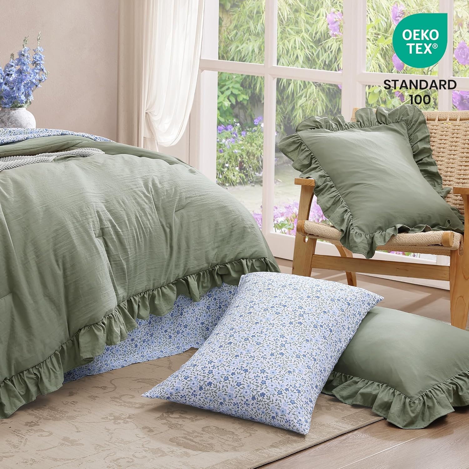 Amberspace Ruffle Design 7-piece Bed in a Bag Comforter Set with Sheets