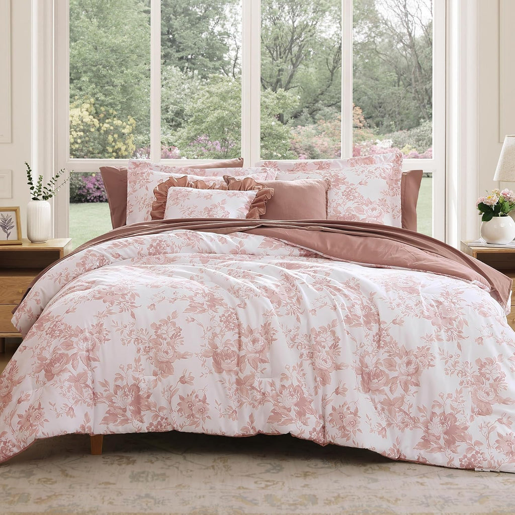 Amberspace Botanical Flowers Design 7-piece Bed in a Bag Comforter Set with Sheets