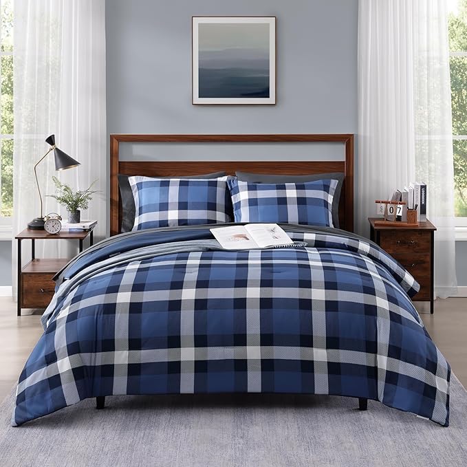 Amberspace Plaid Design Bed in a Bag Comforter Set with Sheets