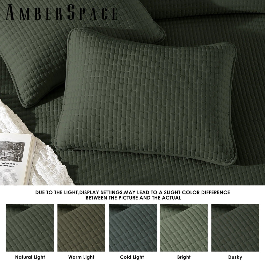Amberspace Lightweight 2/3-Piece Bed in a Bag Quilt Set with Pillow Shams