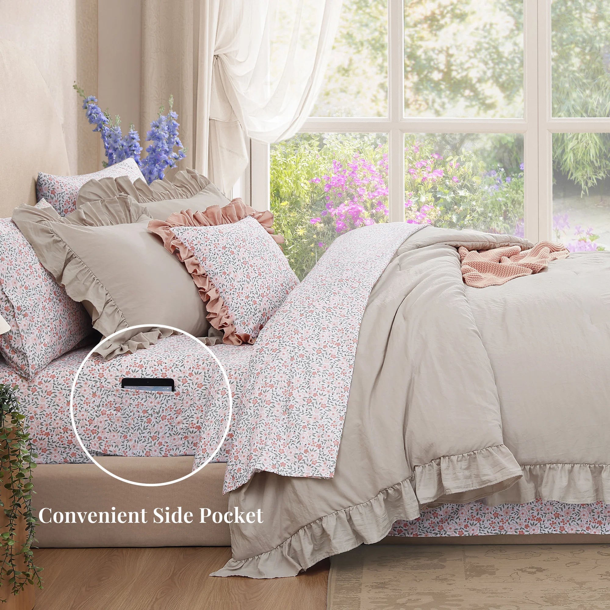 Amberspace Ruffle Design 7-piece Bed in a Bag Comforter Set with Sheets