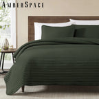 Amberspace Lightweight 2/3-Piece Bed in a Bag Quilt Set with Pillow Shams