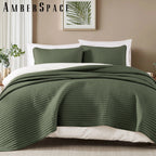 Amberspace Lightweight 2/3-Piece Bed in a Bag Quilt Set with Pillow Shams