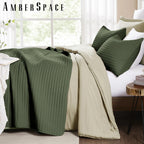 Amberspace Lightweight 2/3-Piece Bed in a Bag Quilt Set with Pillow Shams